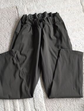 Lululemon pants